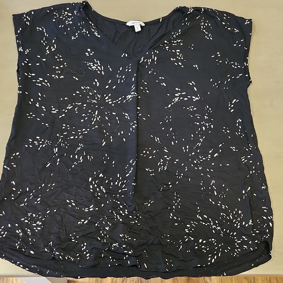 💙Reitmans Navy and White Patterned Blouse - Picture 1 of 2